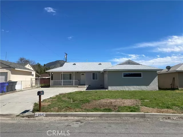 3537 Modesto Drive, San Bernardino, CA 92404