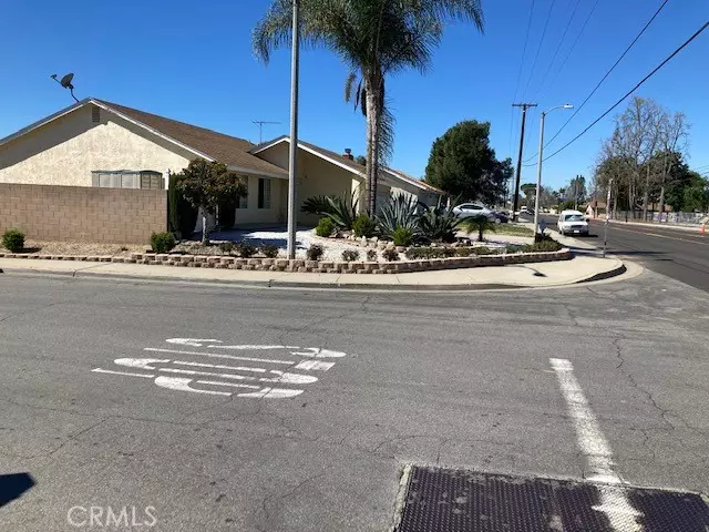 Chino, CA 91710,4163 Walnut