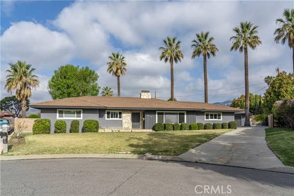 1915 Country Club Drive, Glendora, CA 91741