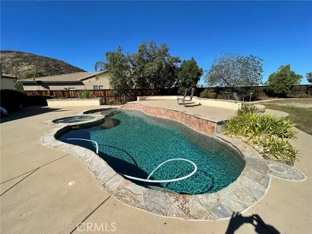 Wildomar, CA 92595,20560 Black Walnut Court