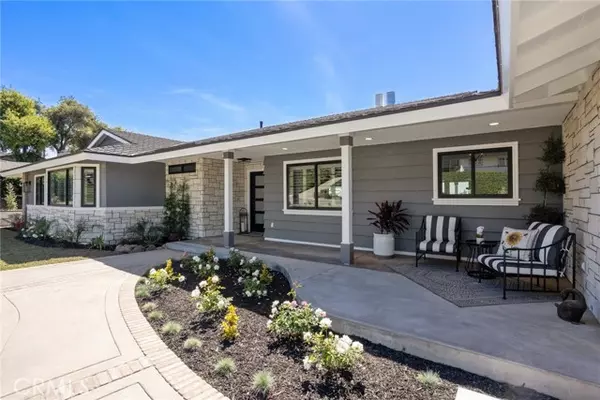 Glendora, CA 91741,407 Oak Knoll Drive