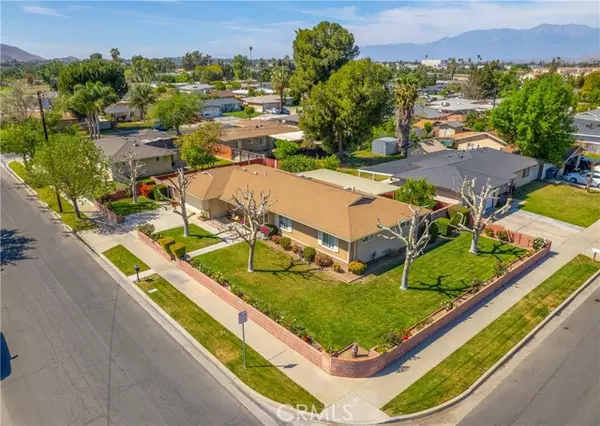 7631 Gramercy Place, Riverside, CA 92503