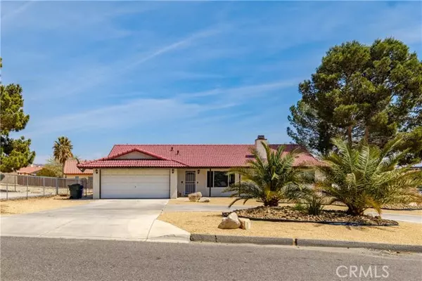 15977 Chiwi Road, Apple Valley, CA 92307