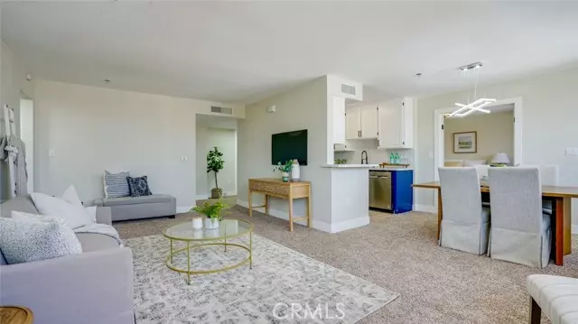 4501 Cedros Avenue #343, Sherman Oaks, CA 91403