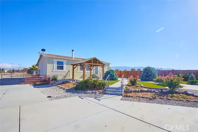 5927 Daisy Lane, Phelan, CA 92371