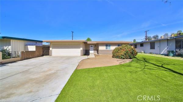 343 N Twintree Avenue, Azusa, CA 91702