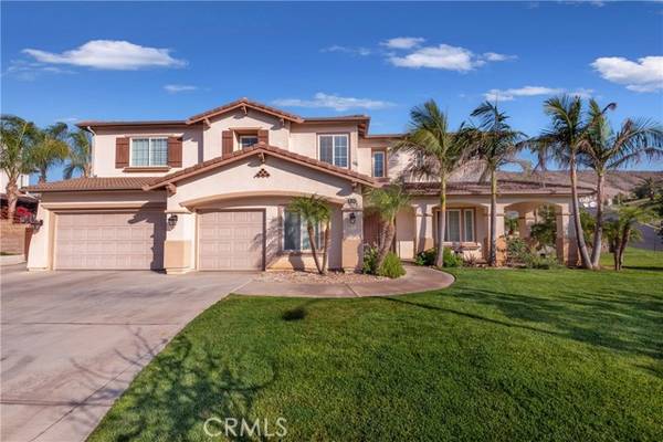 4628 Ridge Point Way, Jurupa Valley, CA 92509