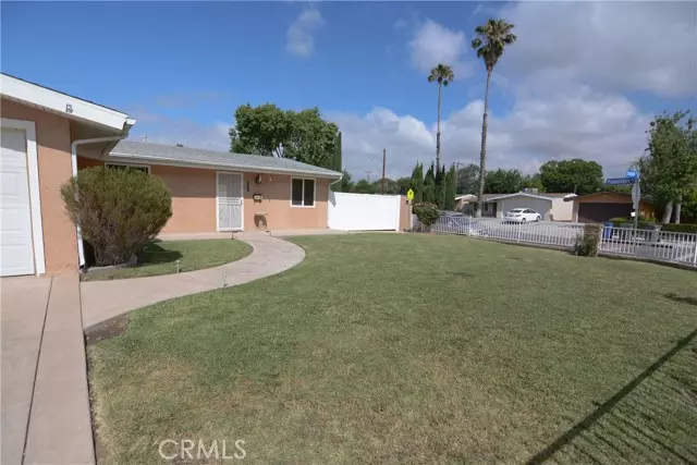 Canyon Country, CA 91351,27431 Crossglade Avenue