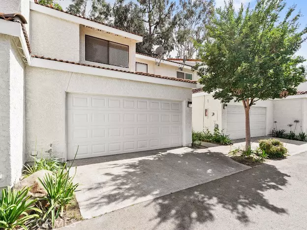 Ontario, CA 91762,1103 W Whittlers Lane