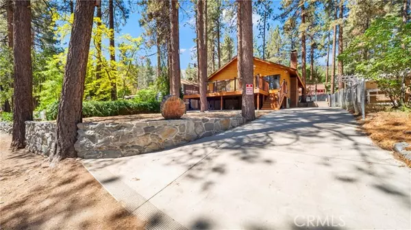 1333 Helen Street, Wrightwood, CA 92397