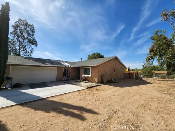 19086 Yucca Street, Hesperia, CA 92345