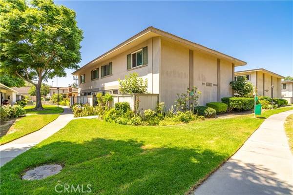 651 W 6th Street #B, Tustin, CA 92780