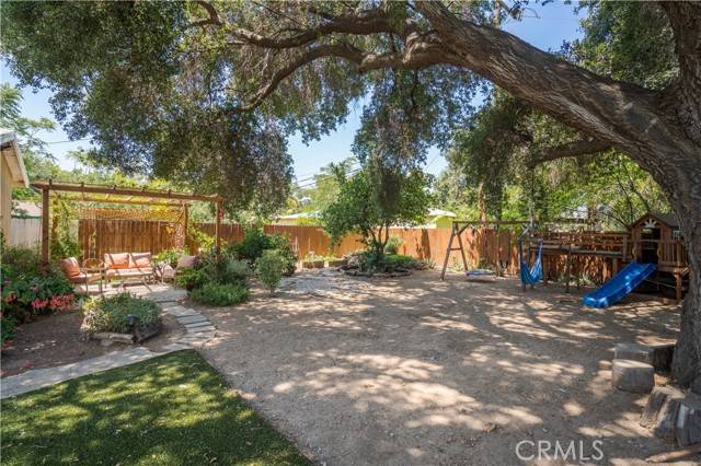 2869 El Nido Drive, Altadena, CA 91001