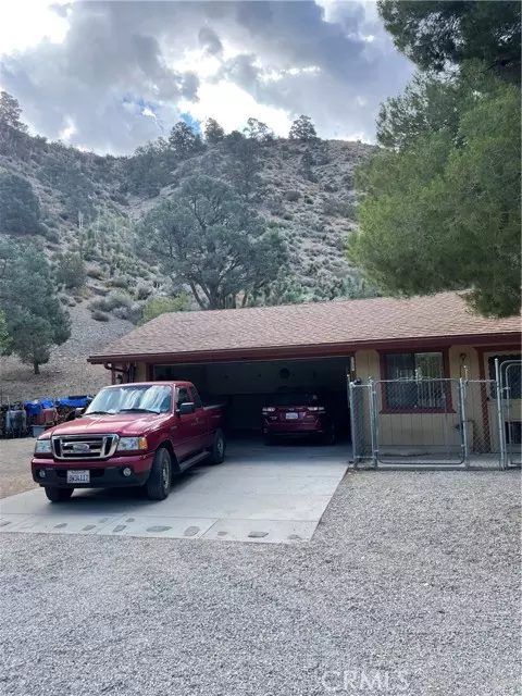 Wrightwood, CA 92397,7965 Sand Canyon Road