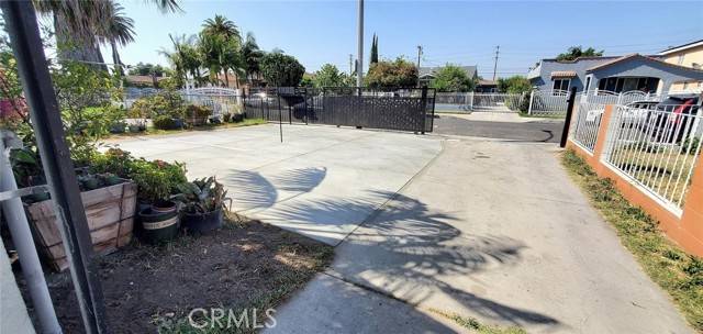 4734 E 57th Street, Maywood, CA 90270