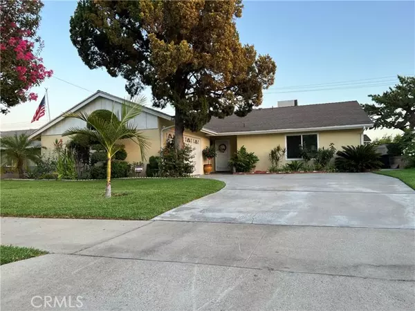 656 Cameo Dr, Colton, CA 92324