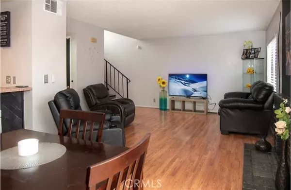 Azusa, CA 91702,555 S Azusa Avenue #25