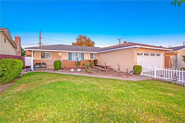 422 S Grantland Drive, Azusa, CA 91702