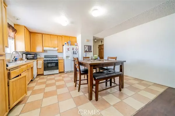 Hesperia, CA 92345,10705 Pinon Avenue