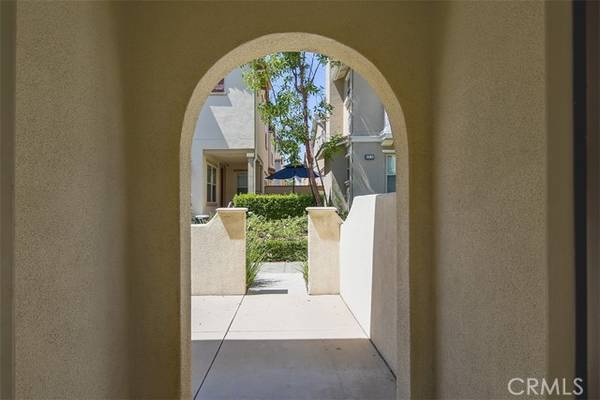 867 E Mountain Way #D, Azusa, CA 91702