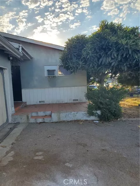 La Puente, CA 91744,15622 Briarbank Street