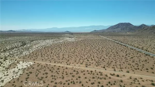 Lucerne Valley, CA 92356,0 Selmadolph