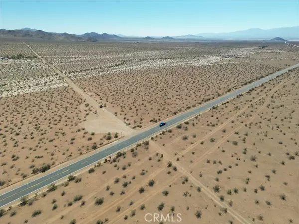 Lucerne Valley, CA 92356,0 Selmadolph