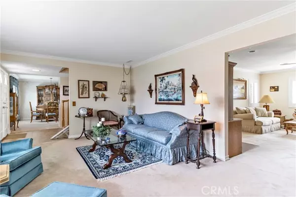 San Dimas, CA 91773,1422 Martingale Court