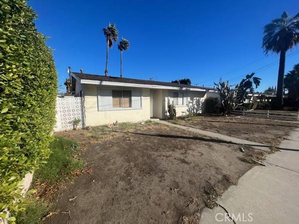 7748 Coldwater Canyon Avenue, North Hollywood, CA 91605