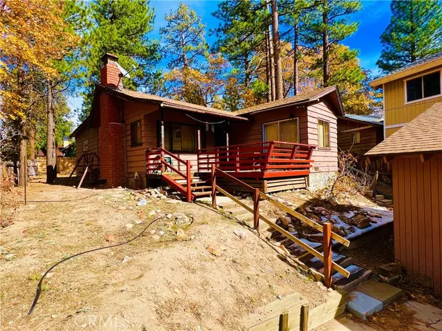 Big Bear Lake, CA 92315,40128 Hillcrest Drive