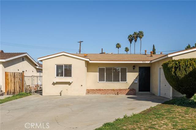 925 Duff Avenue, La Puente, CA 91744