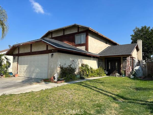 2260 Fairgrounds Street, Commerce, CA 90040