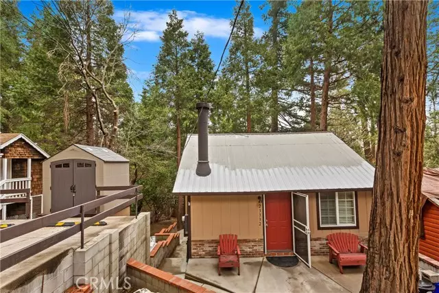 Crestline, CA 92325,23332 Seeley Way