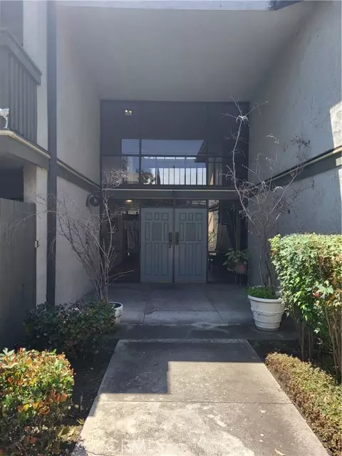 3636 Sumner Avenue #215, Pomona, CA 91767