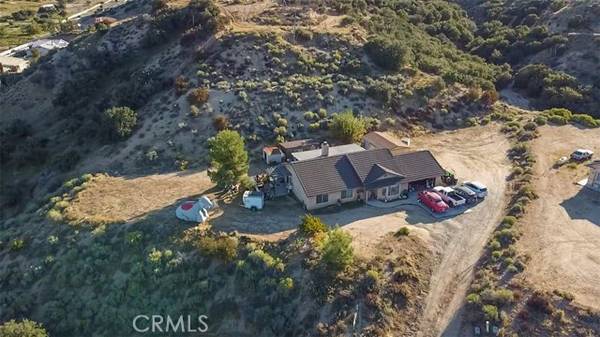 6850 Oak Hill Road, Oak Hills, CA 92344