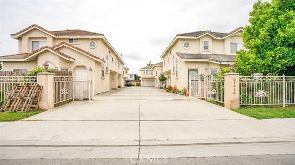 21915 Hawaiian Avenue #B, Hawaiian Gardens, CA 90716