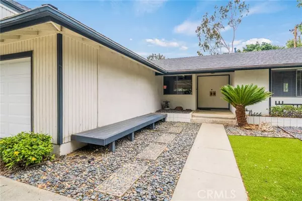 Claremont, CA 91711,3921 Shelter Grove Drive