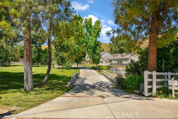 25745 Pacy Street, Newhall, CA 91321