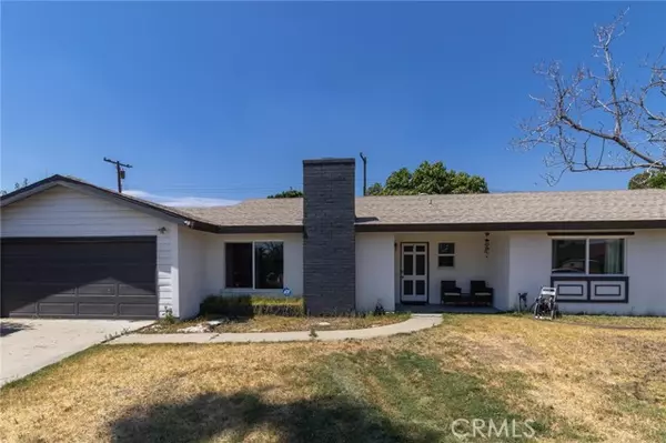 Rialto, CA 92377,6218 Idyllwild Court