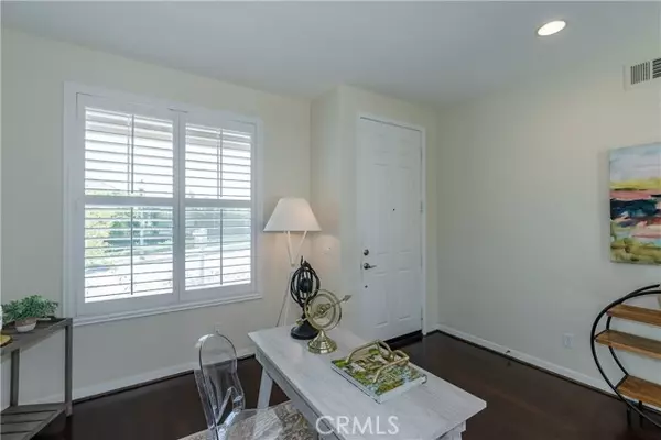 Azusa, CA 91702,681 E Lemon Swirl Dr