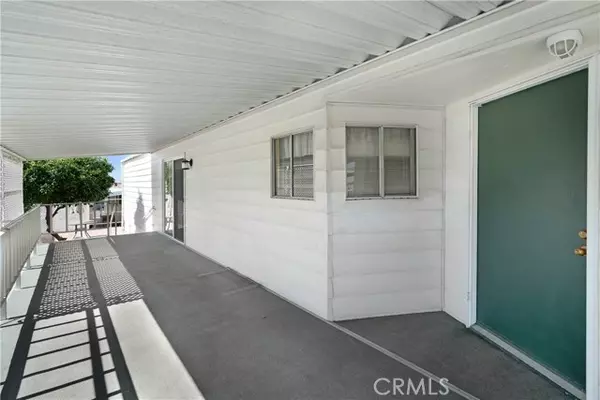 La Verne, CA 91750,3800 Bradford #279