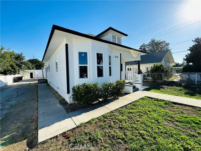 Colton, CA 92324,214 E L Street