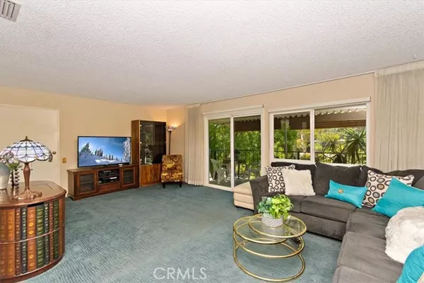 Laguna Woods, CA 92637,3311 Via Carrizo #O