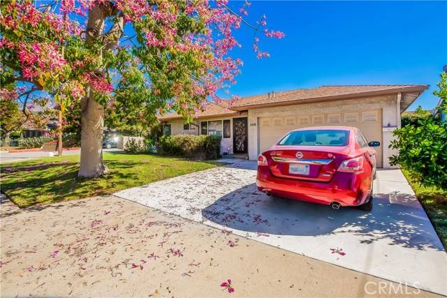 700 S 5th Avenue #A, Monrovia, CA 91016