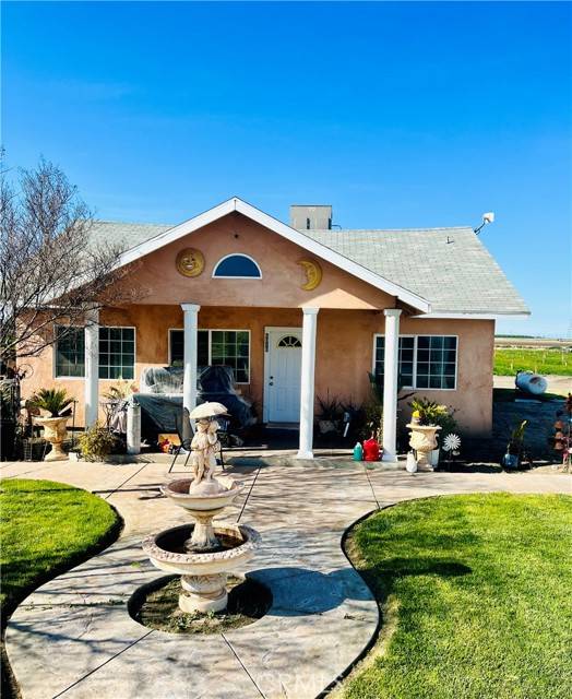 6010 Buerkle Road, Buttonwillow, CA 93206