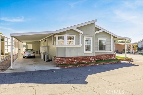 La Verne, CA 91750,3530 Damien #230