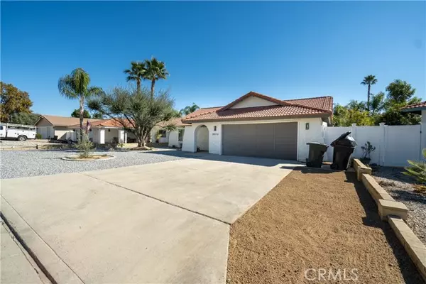 30010 Gulf Stream Drive, Canyon Lake, CA 92587