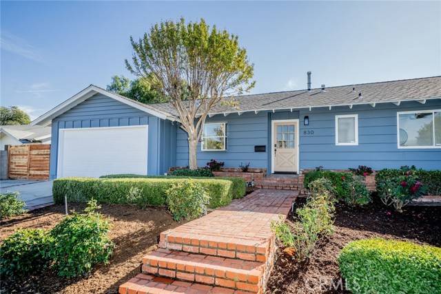 830 Alta Vista Avenue, Corona, CA 92882