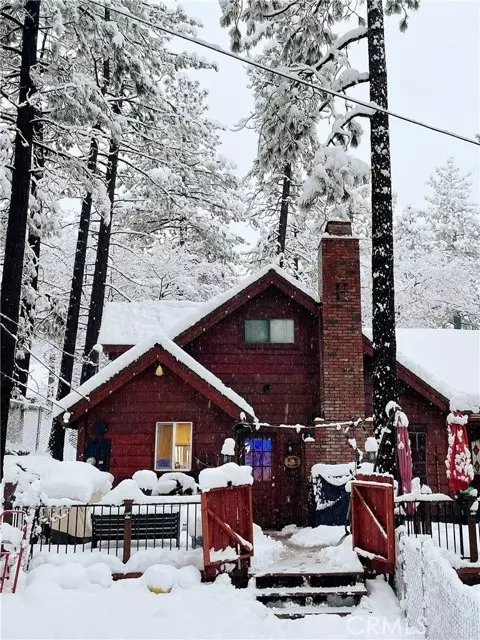 Wrightwood, CA 92397,1060 Robin Lane