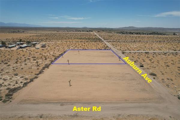 26 Auburn, Adelanto, CA 92301